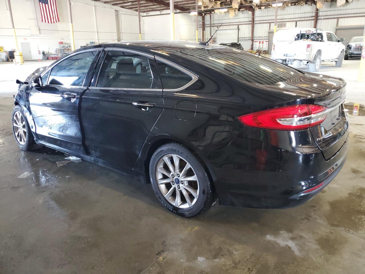 2017 FORD FUSION SE - Image 2