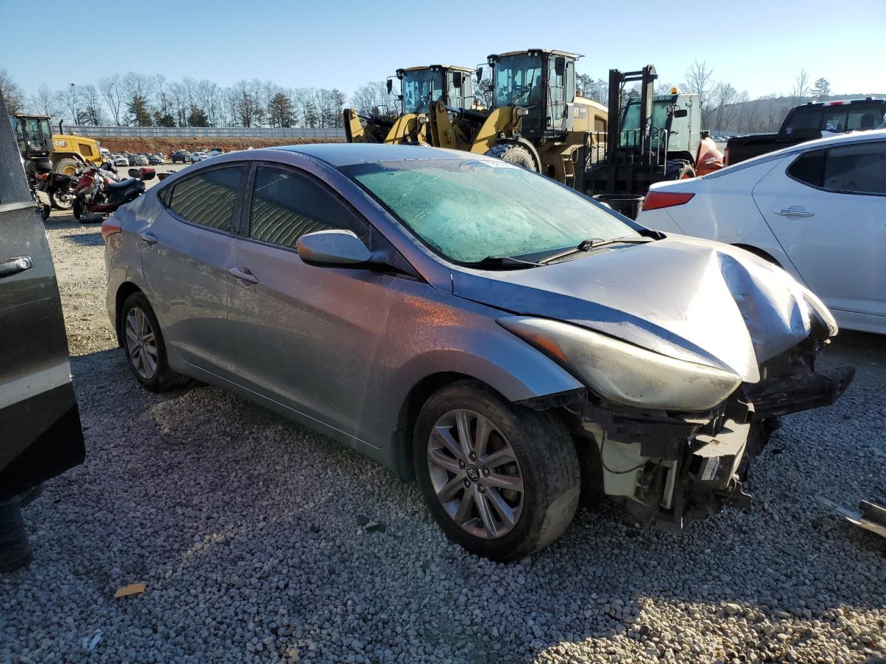 2015 HYUNDAI ELANTRA SE - Image 4