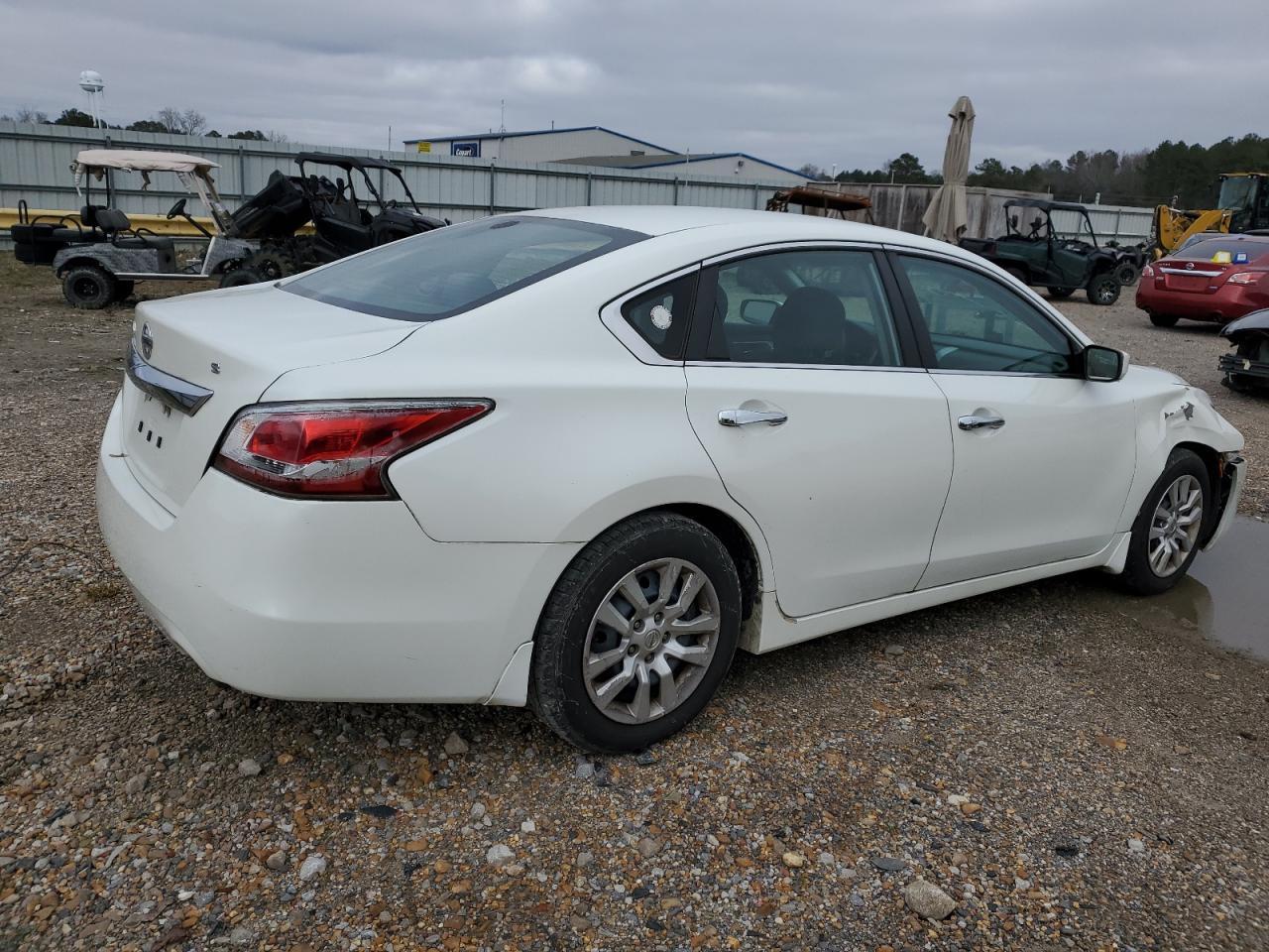 2015 NISSAN ALTIMA 2.5 - Фото 3