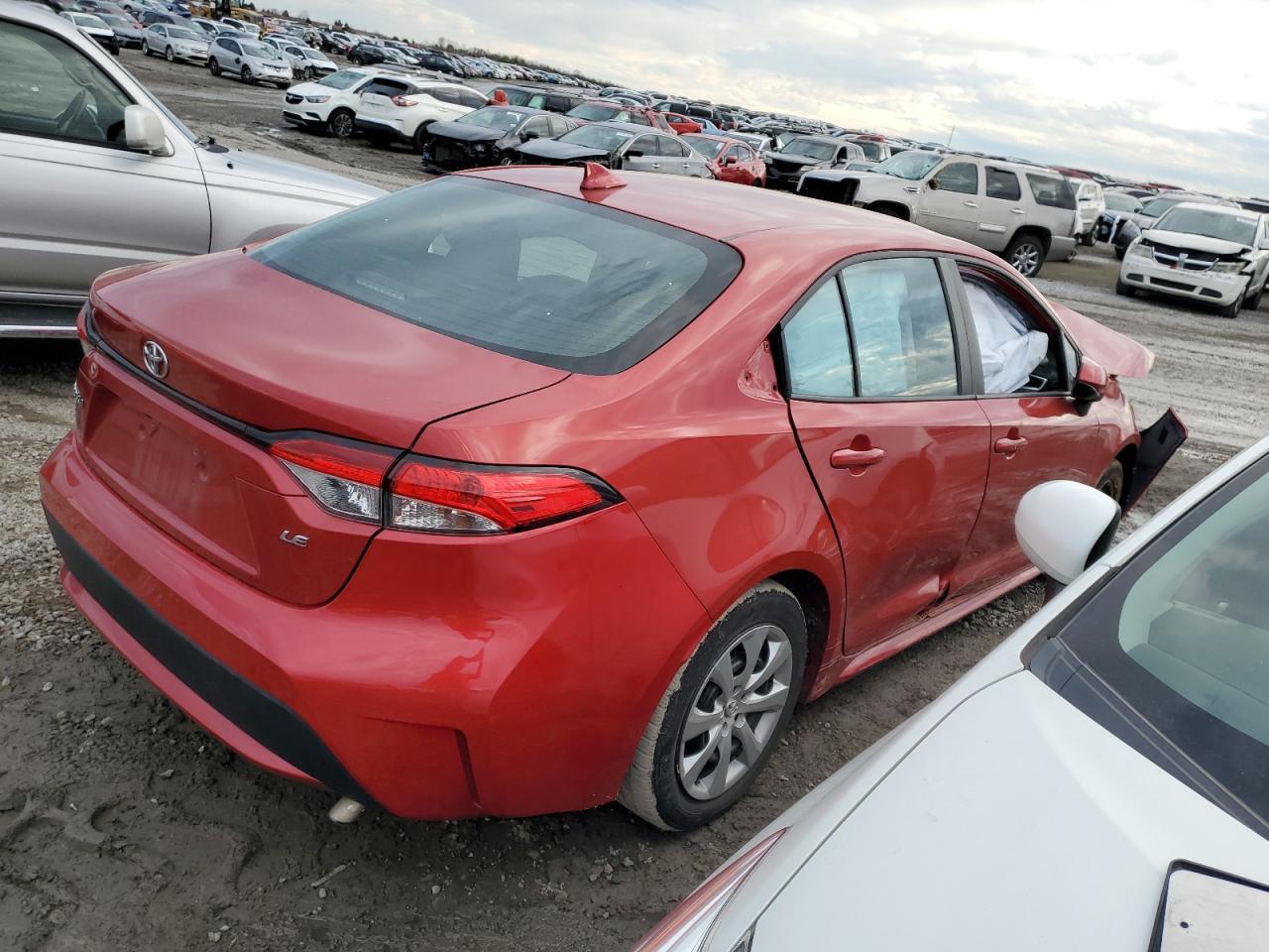 2021 TOYOTA COROLLA LE - Фото 3