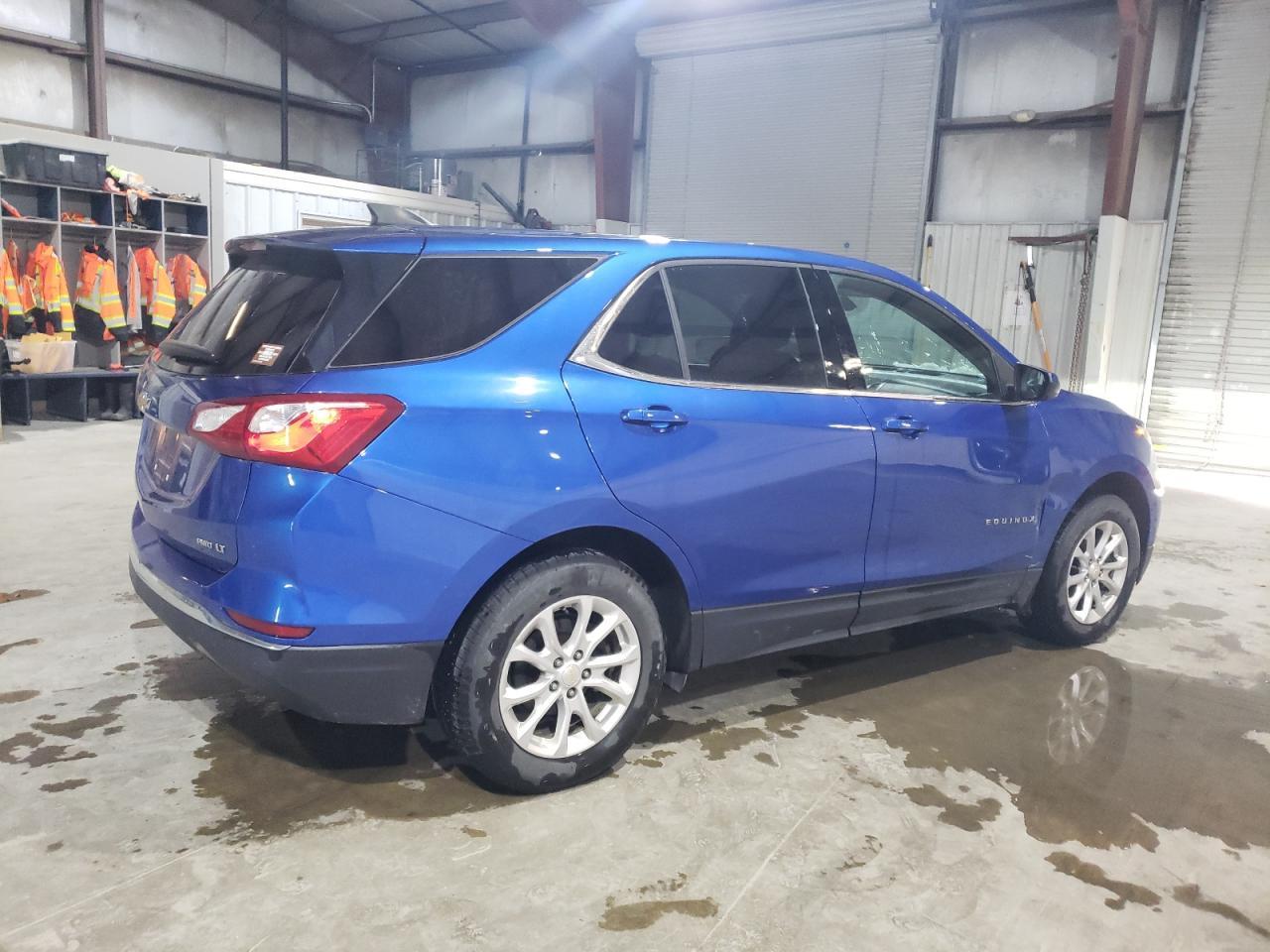 2019 CHEVROLET EQUINOX LT - Image 3
