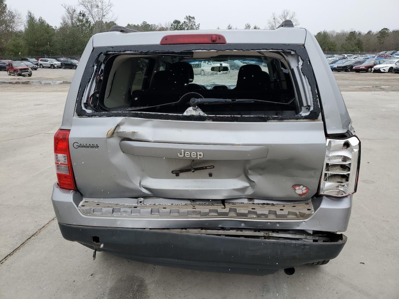 2015 JEEP PATRIOT SP - Фото 6