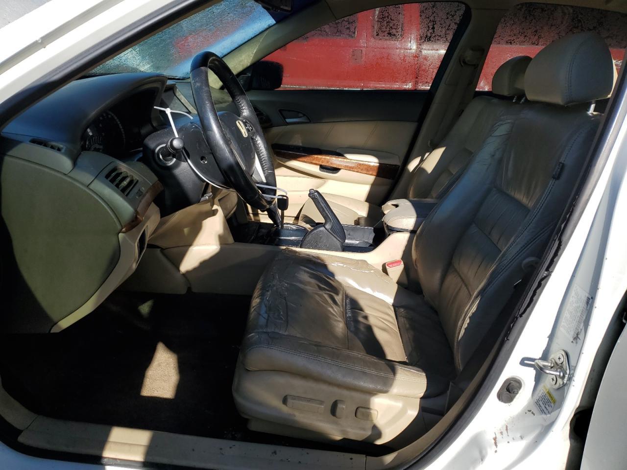 2010 HONDA ACCORD EXL - Image 7