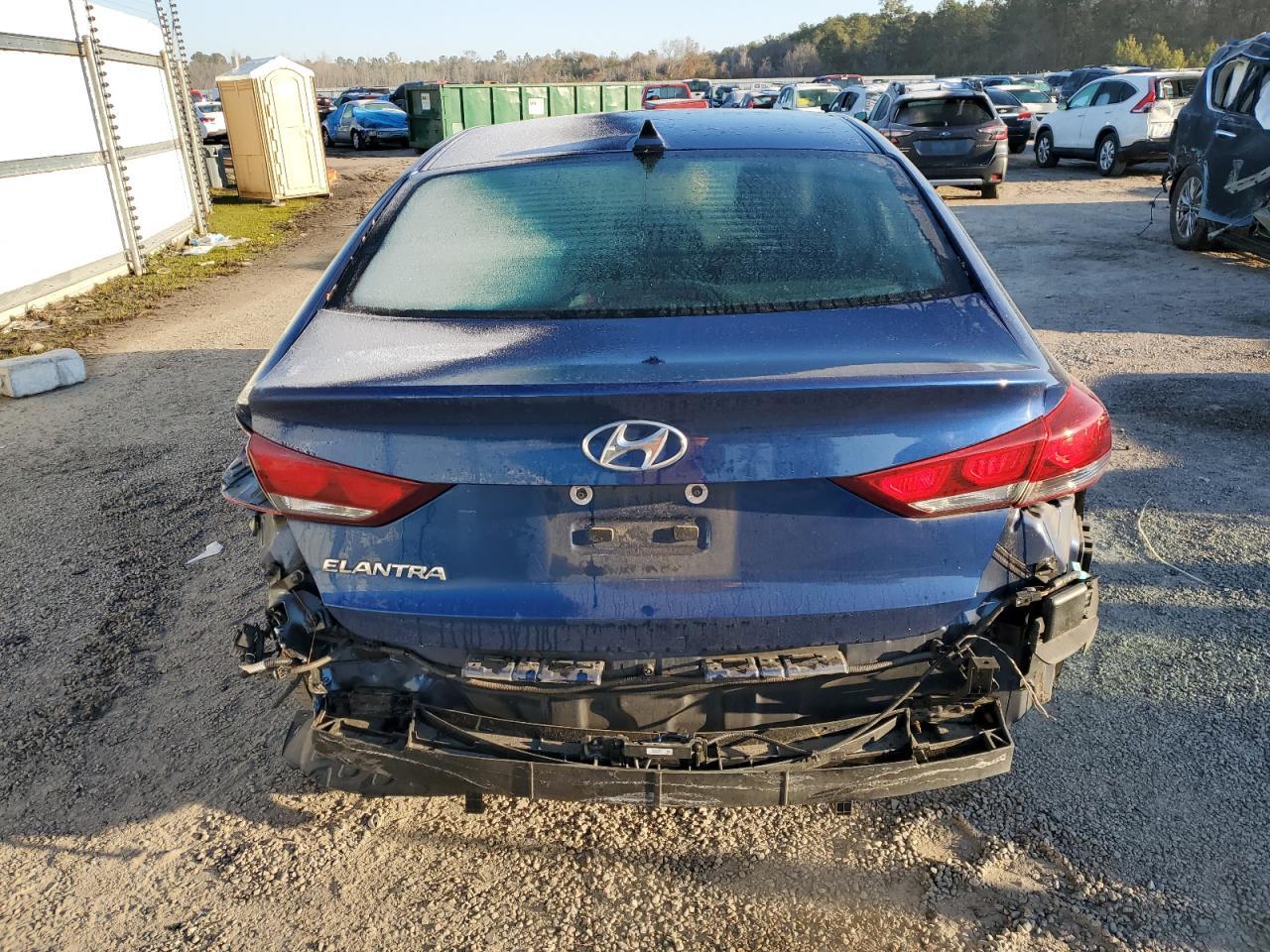 2017 HYUNDAI ELANTRA SE - Фото 6