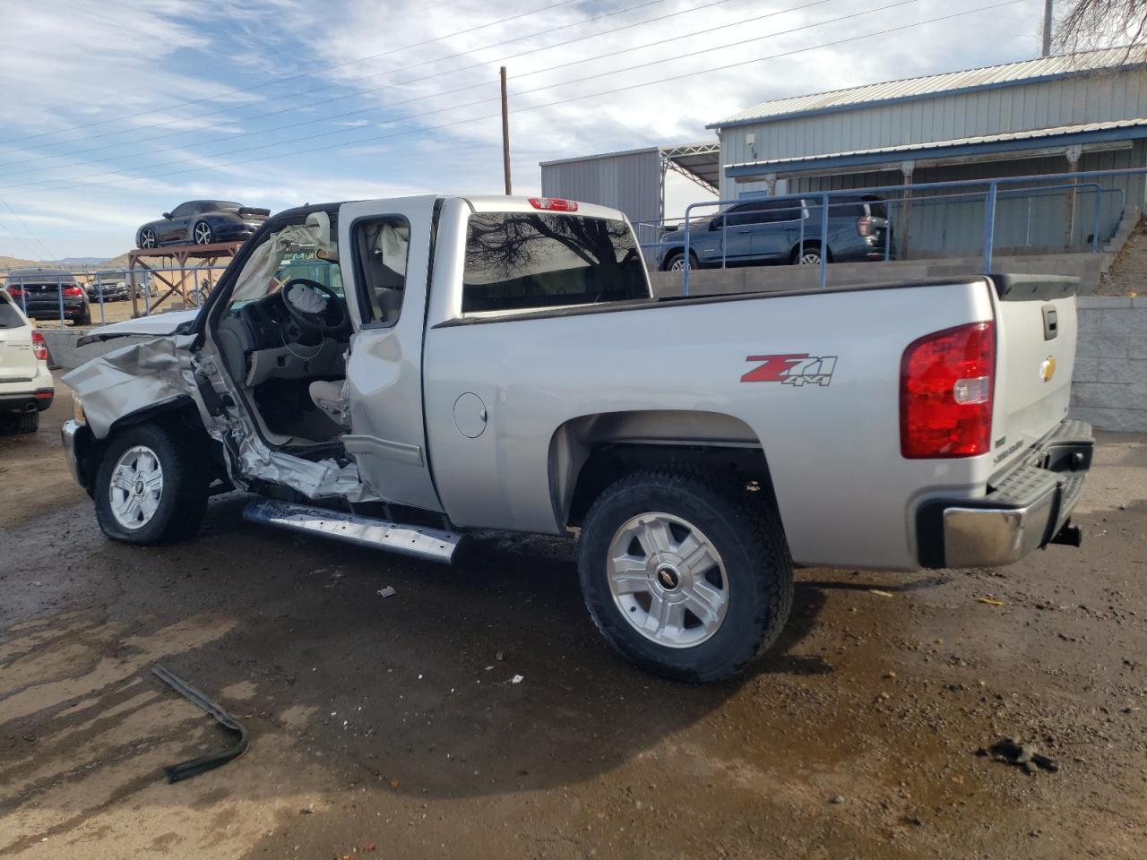 2012 CHEVROLET SILVERADO - Image 2