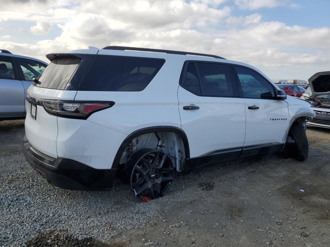 2021 CHEVROLET TRAVERSE P - Image 3