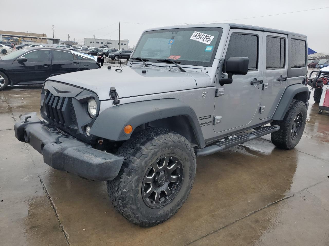 2017 JEEP WRANGLER U