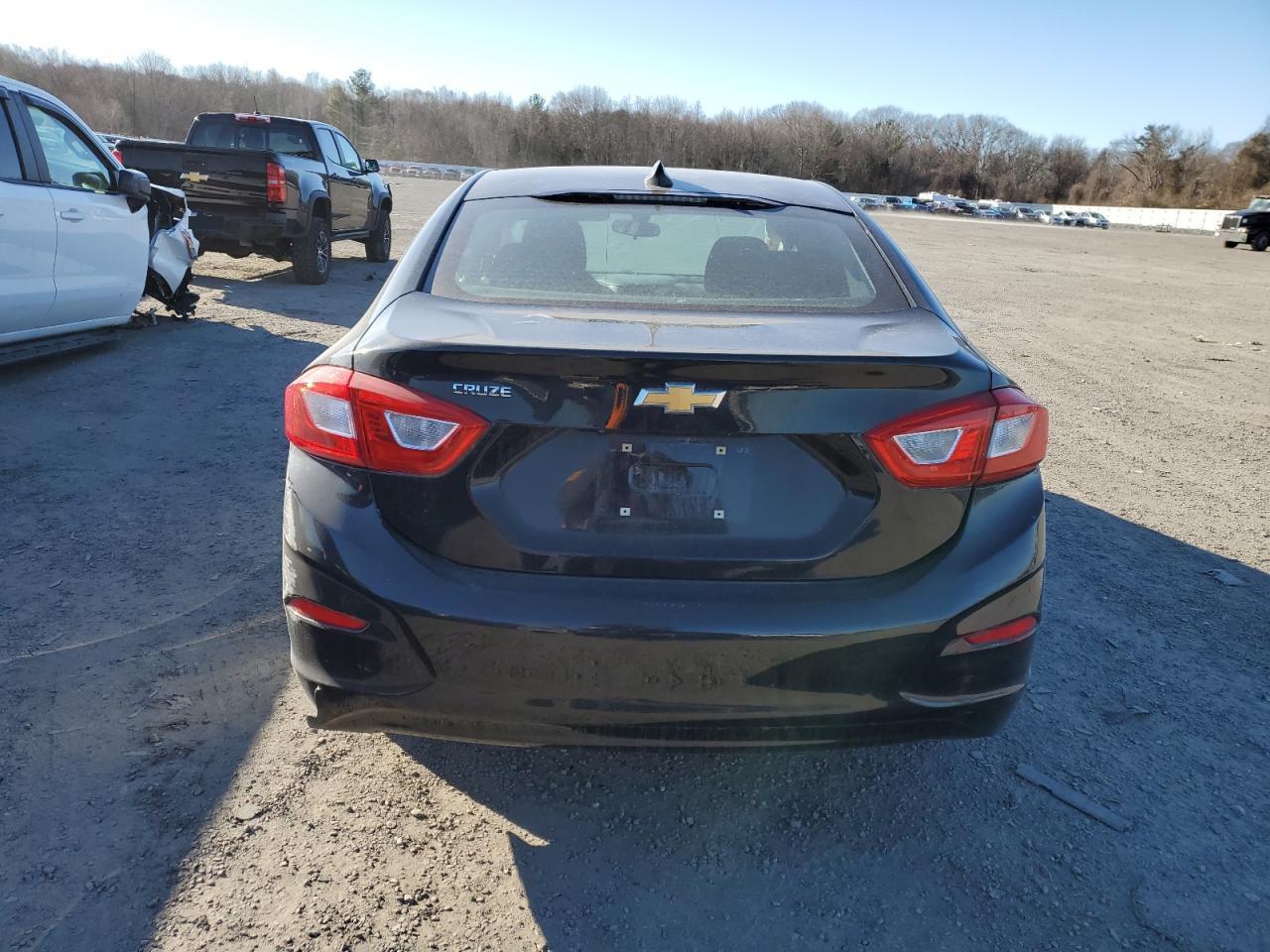 2017 CHEVROLET CRUZE LS - Фото 6