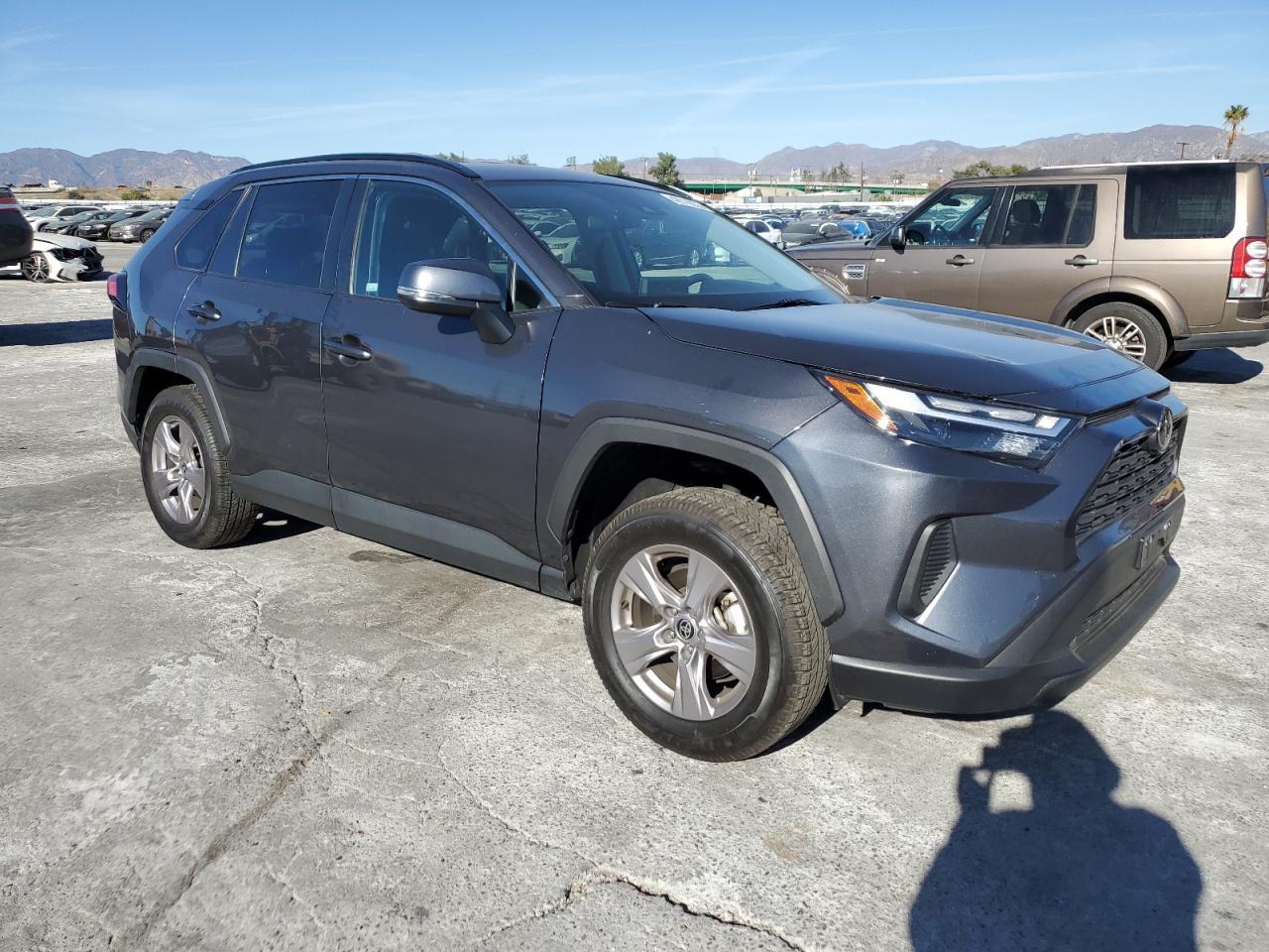 2022 TOYOTA RAV4 XLE - Image 4