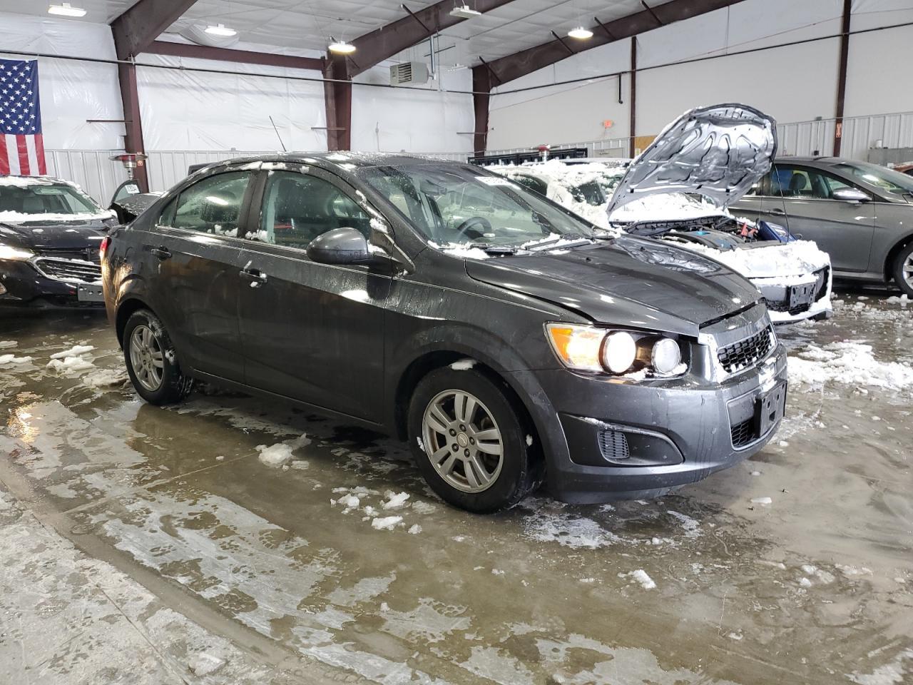 2016 CHEVROLET SONIC LT - Фото 4