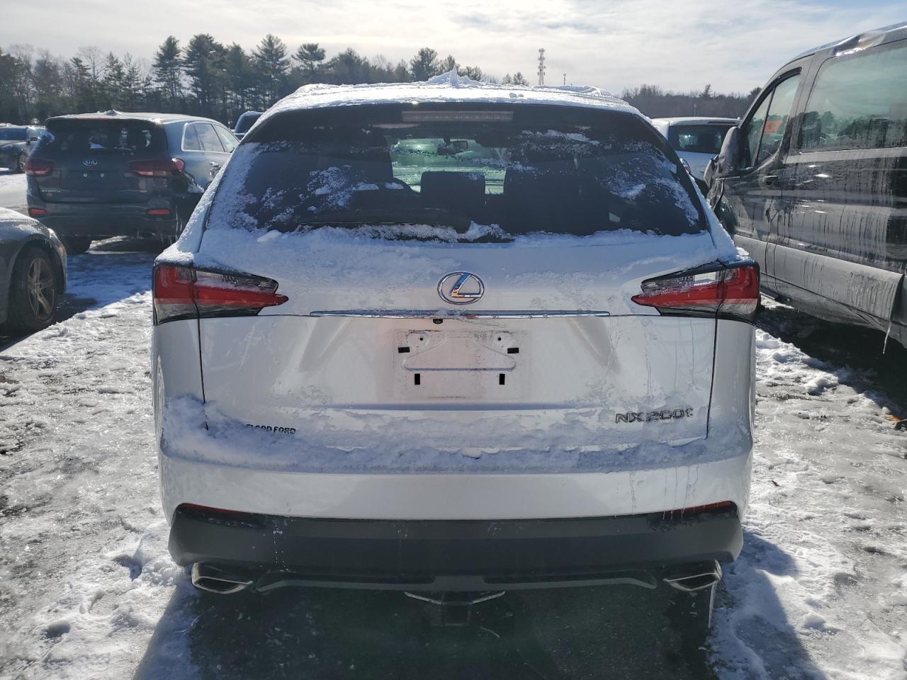 2017 LEXUS NX 200T BA - Фото 6