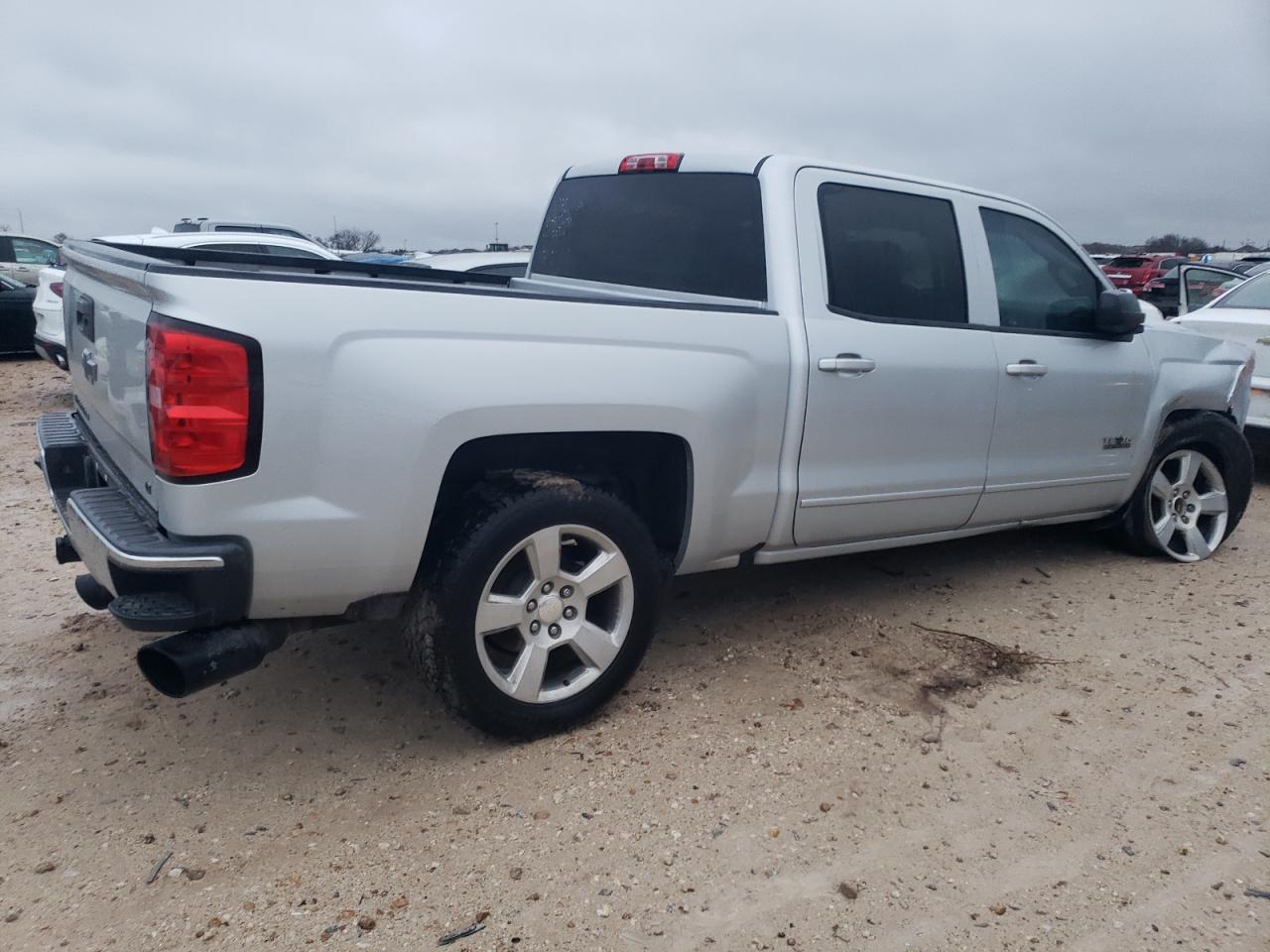 2016 CHEVROLET SILVERADO - Image 3