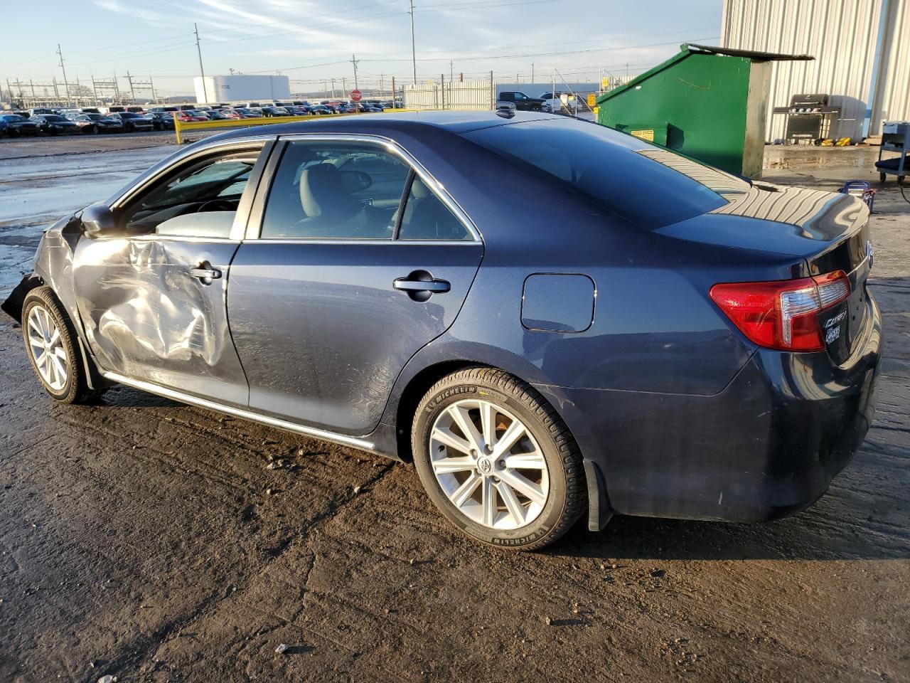 2014 TOYOTA CAMRY L - Фото 2