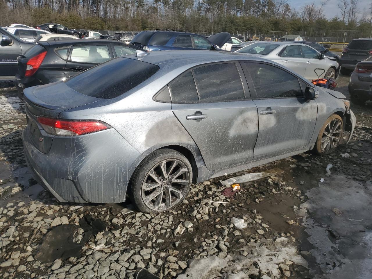 2020 TOYOTA COROLLA SE - Фото 3