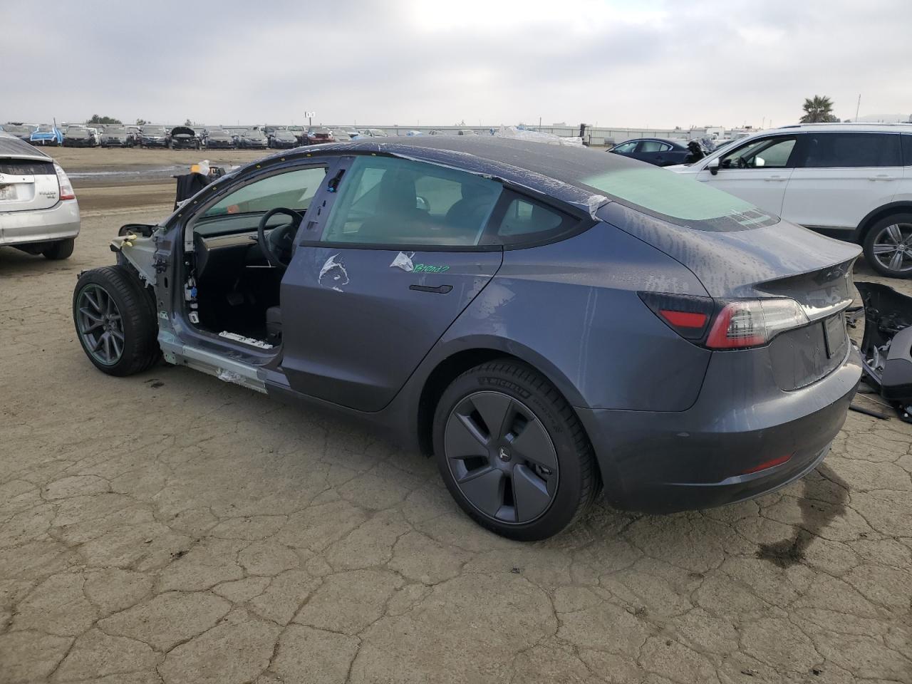 2022 TESLA MODEL 3 - Image 2