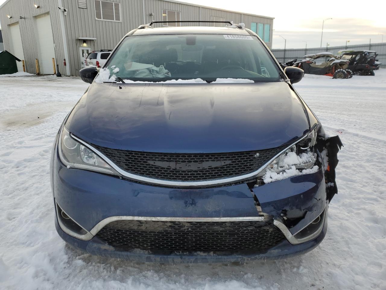 2017 CHRYSLER PACIFICA T - Image 5