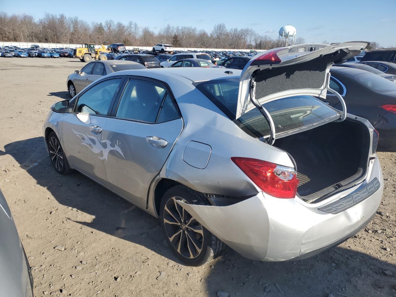 2018 TOYOTA COROLLA L - Image 2