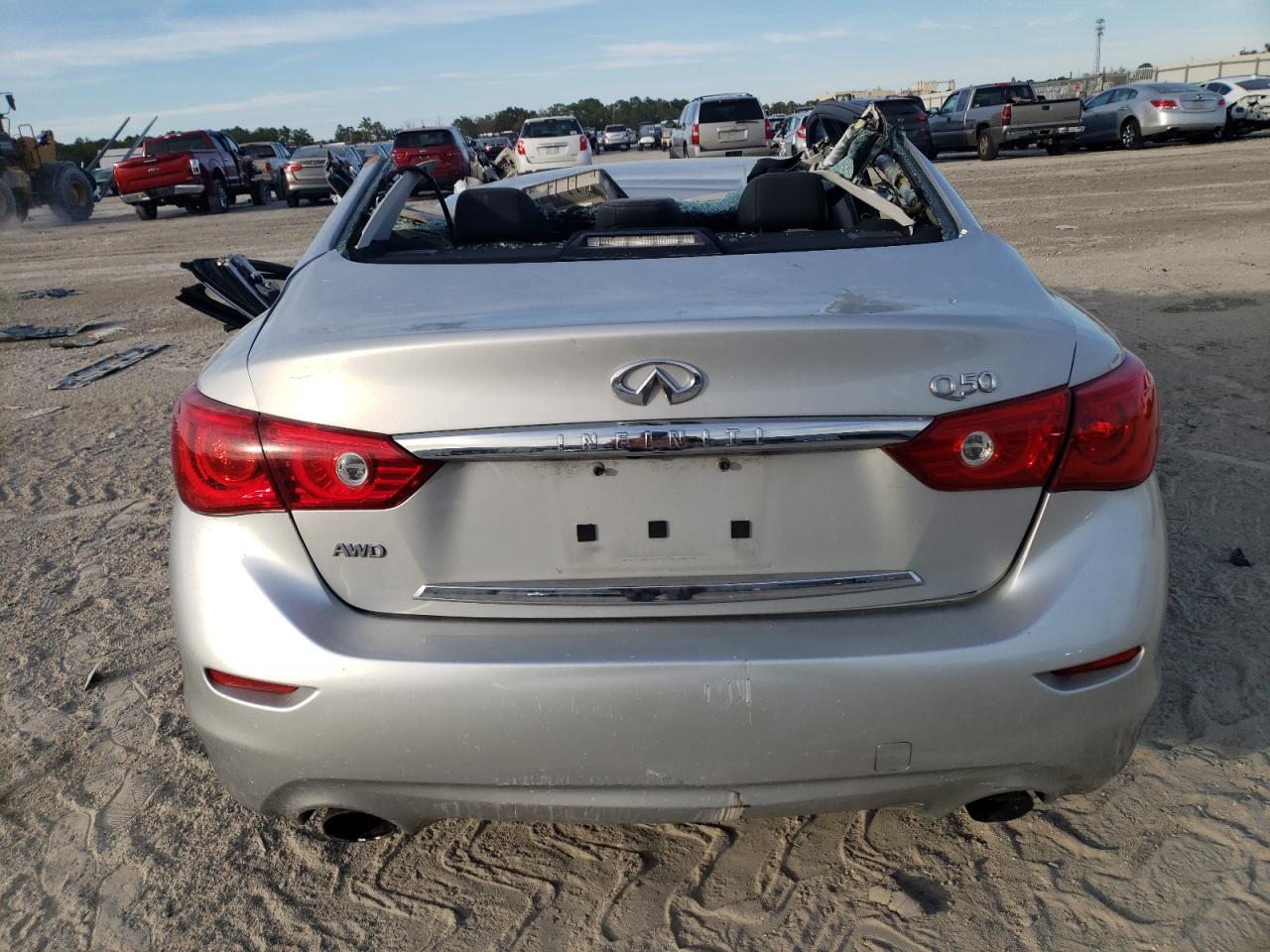 2015 INFINITI Q50 BASE - Фото 6