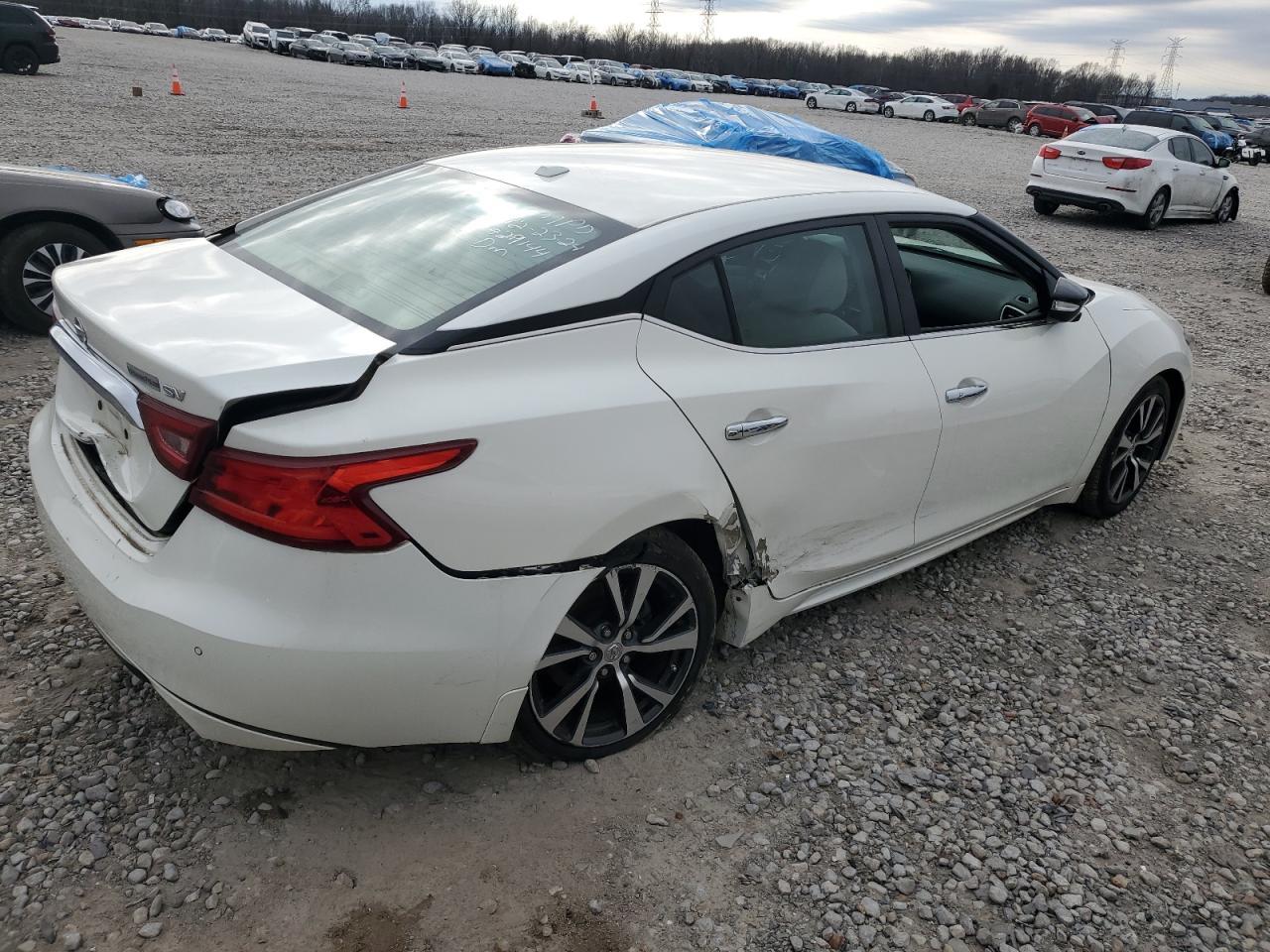 2017 NISSAN MAXIMA 3.5 - Фото 3