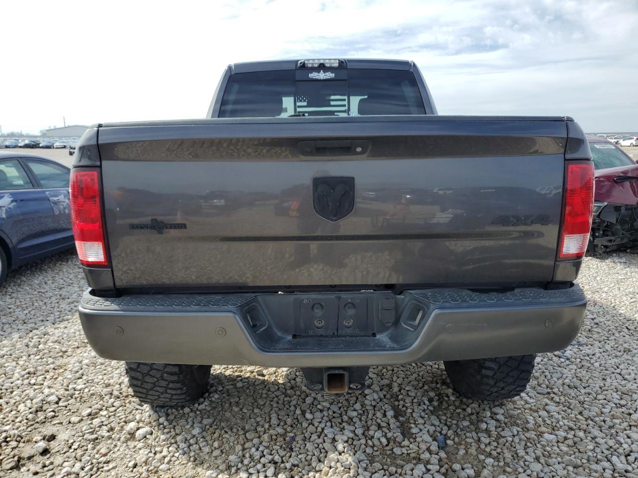 2017 RAM 2500 SLT - Image 6