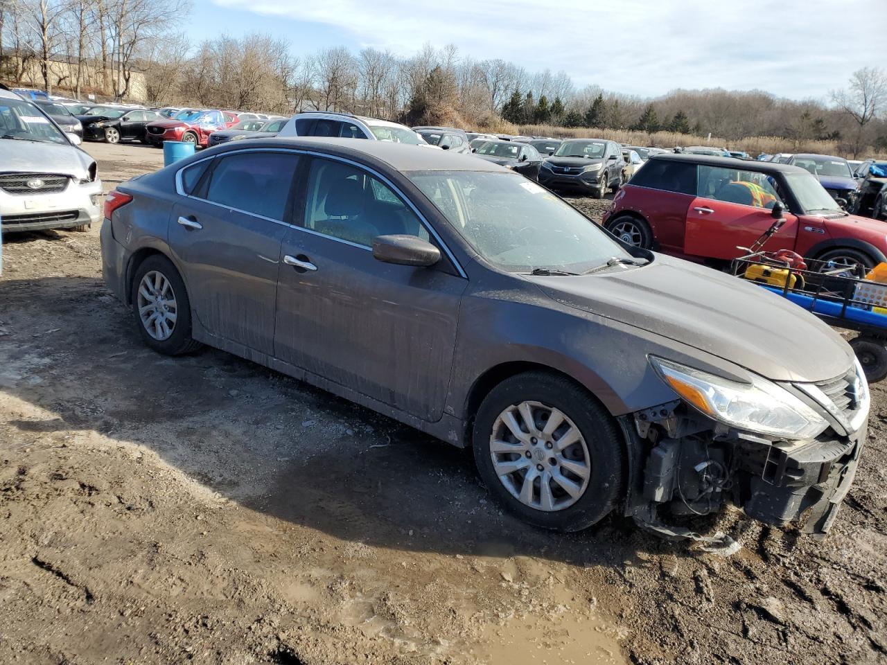 2017 NISSAN ALTIMA 2.5 - Фото 4
