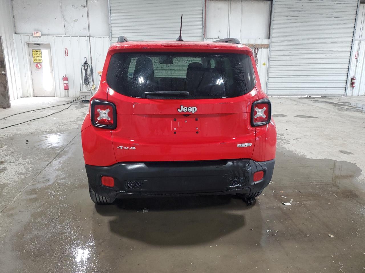 2017 JEEP RENEGADE L - Image 6