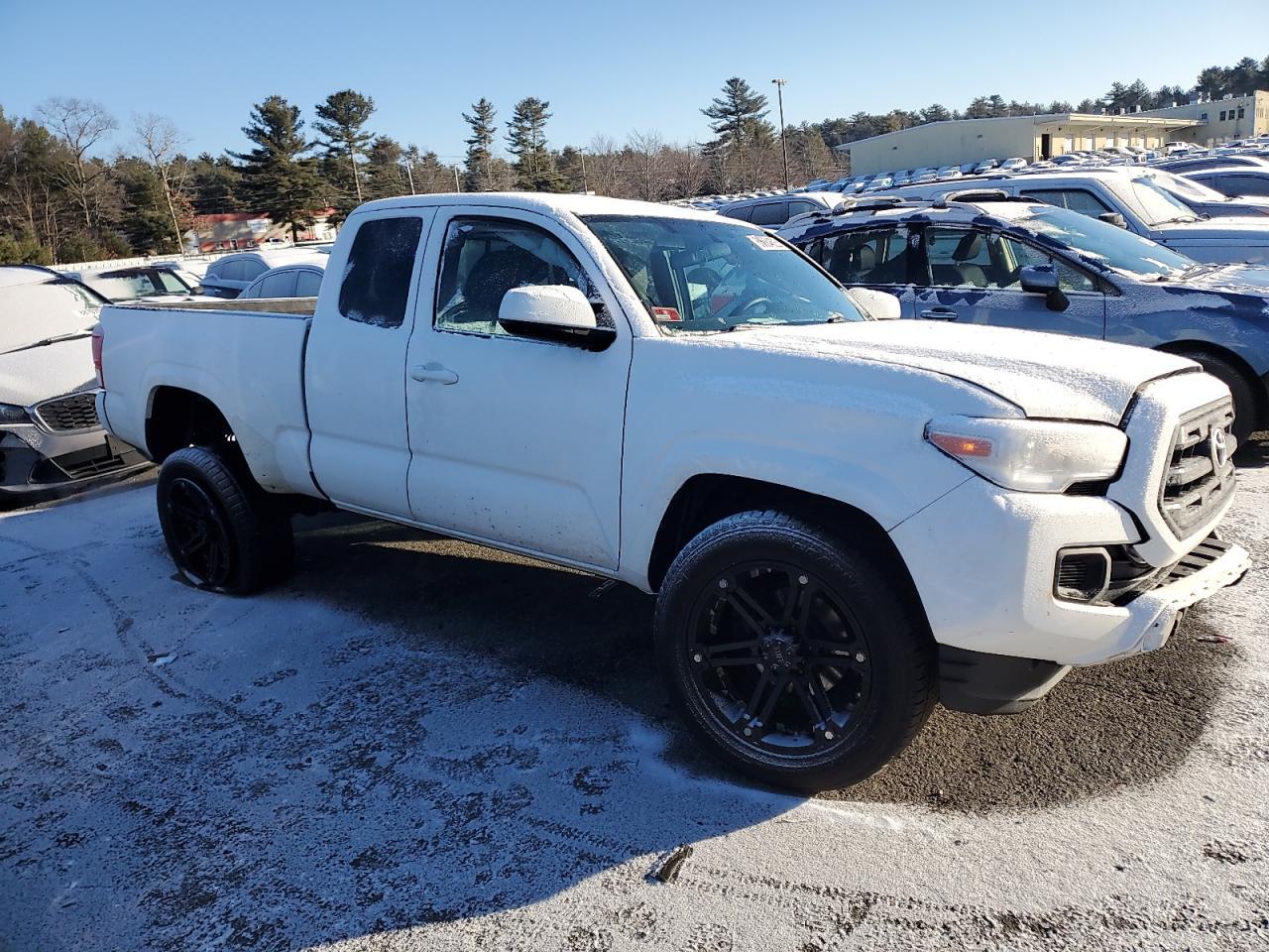 2017 TOYOTA TACOMA ACC - Фото 4