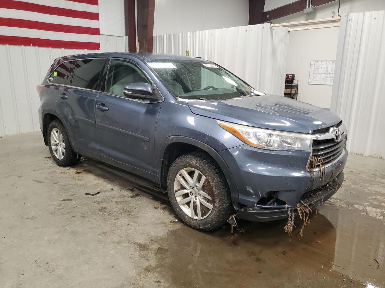 2015 TOYOTA HIGHLANDER - Image 4