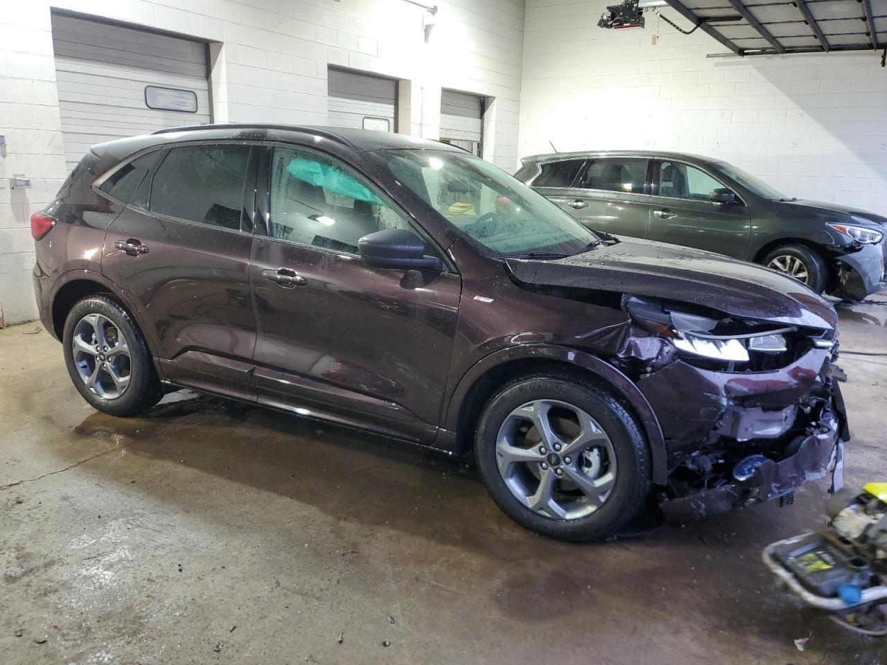 2023 FORD ESCAPE ST - Image 4