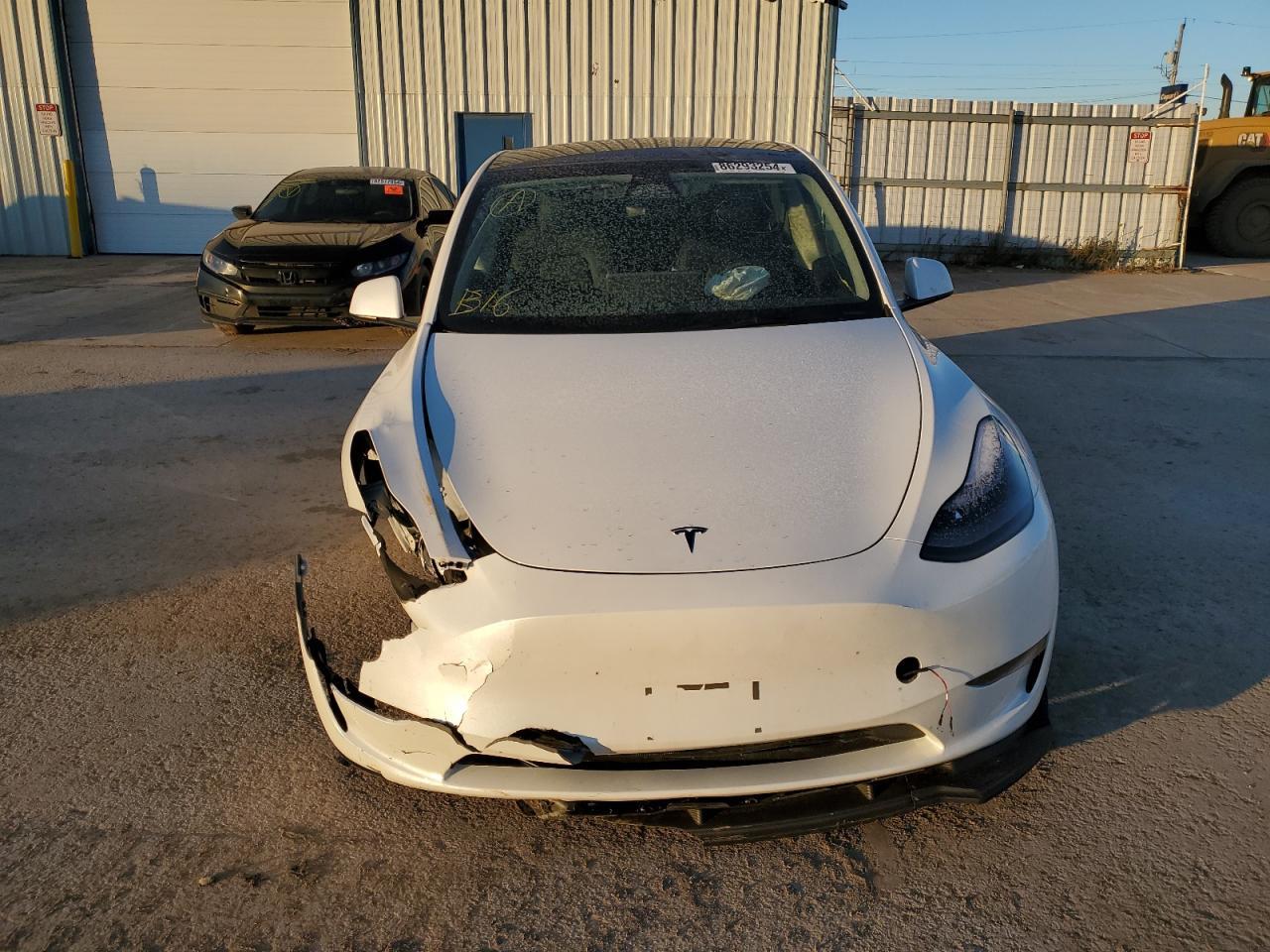 2024 TESLA MODEL Y - Фото 5