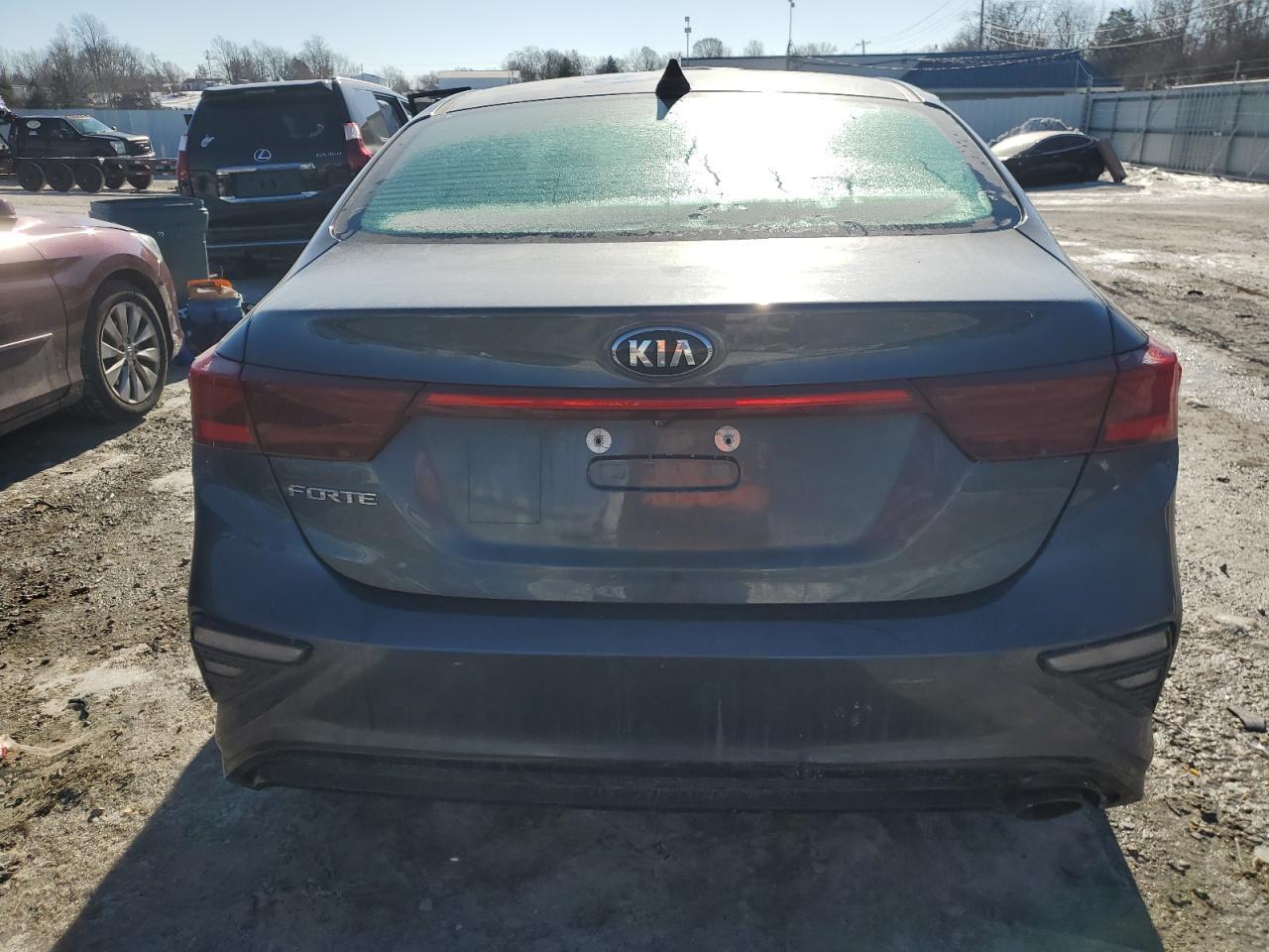 2020 KIA FORTE FE - Фото 6