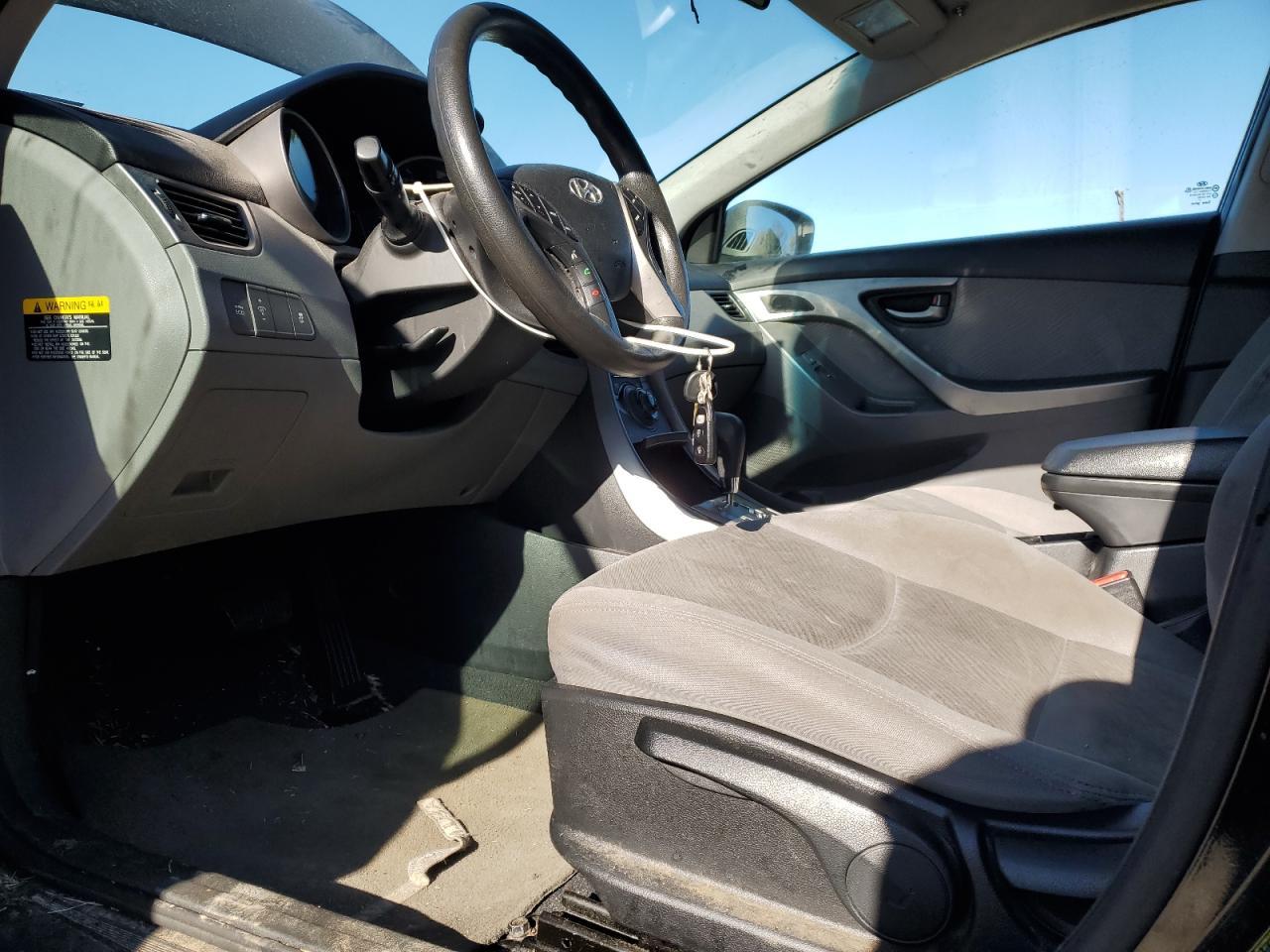 2013 HYUNDAI ELANTRA GL - Image 7