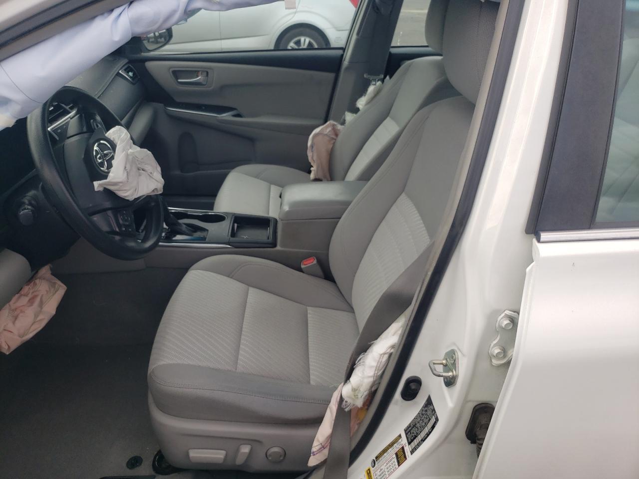 2015 TOYOTA CAMRY LE - Image 7