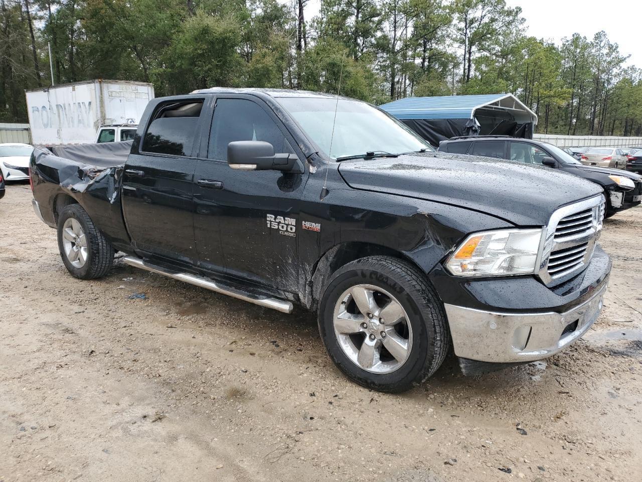 2019 RAM 1500 CLASS - Image 4