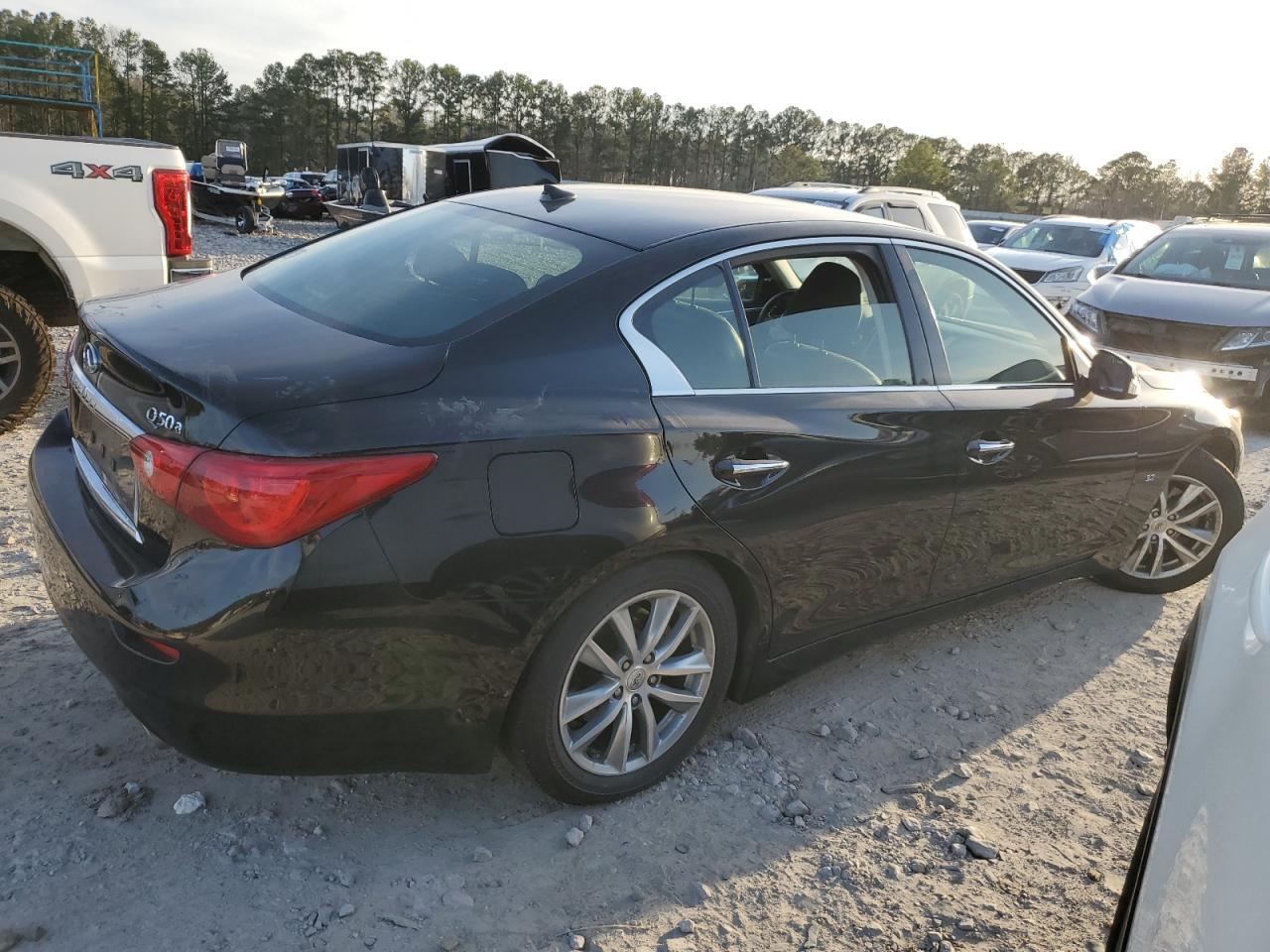 2015 INFINITI Q50 BASE - Фото 3