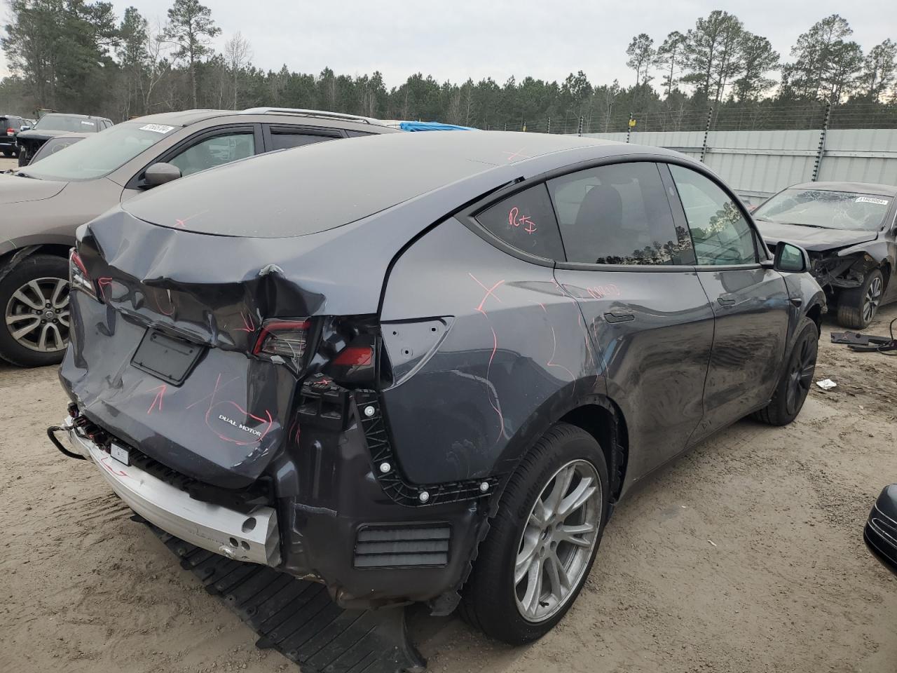 2023 TESLA MODEL Y - Image 3