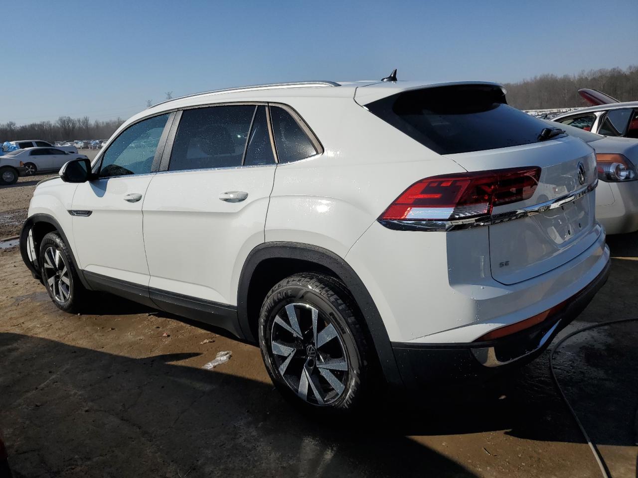 2022 VOLKSWAGEN ATLAS CROS - Фото 2