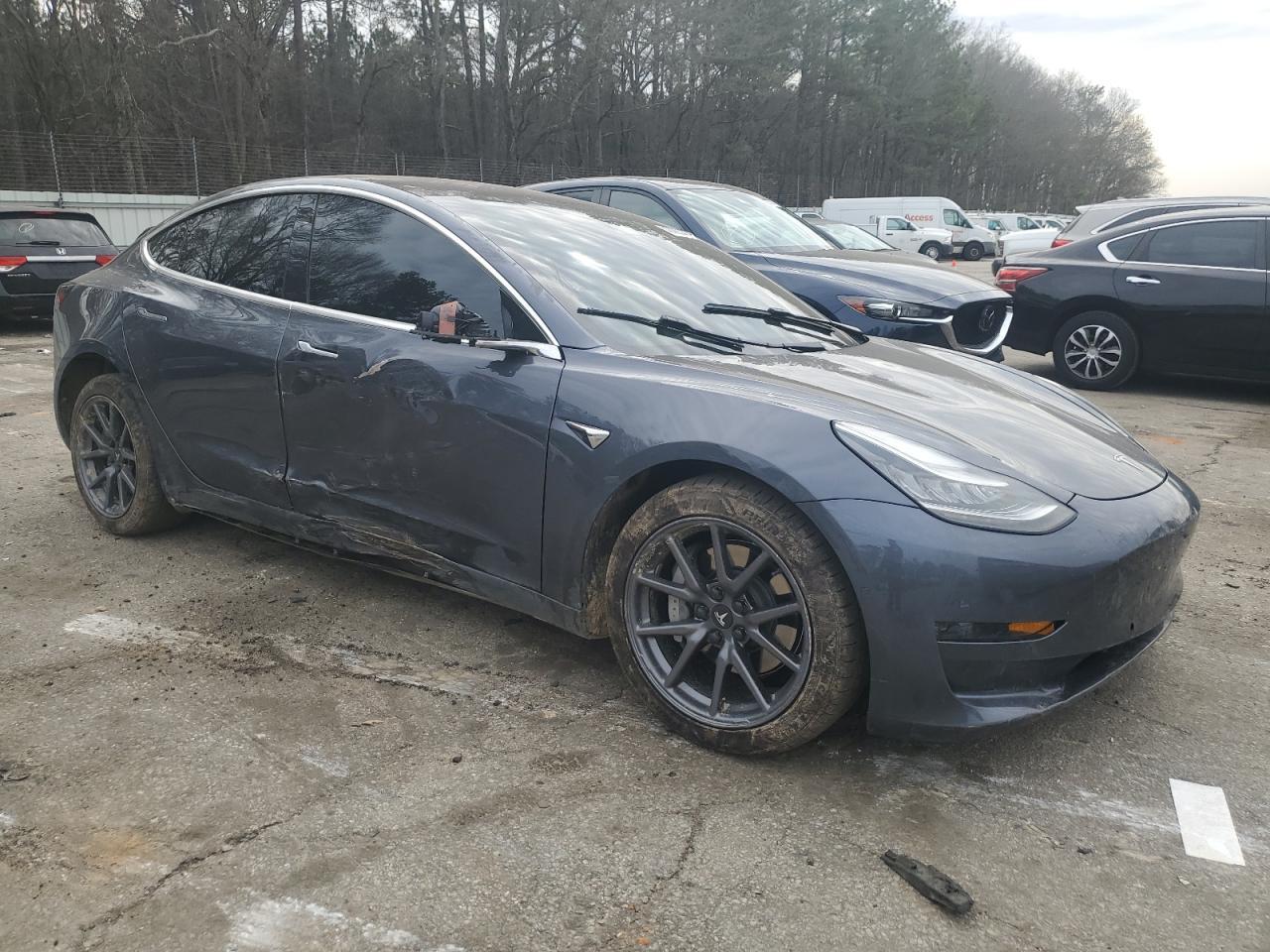 2019 TESLA MODEL 3 - Image 4