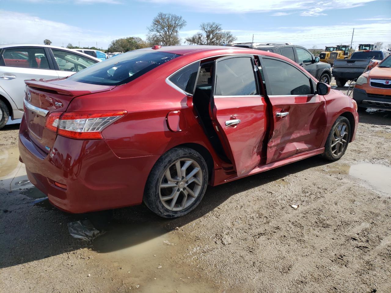 2013 NISSAN SENTRA S - Фото 3
