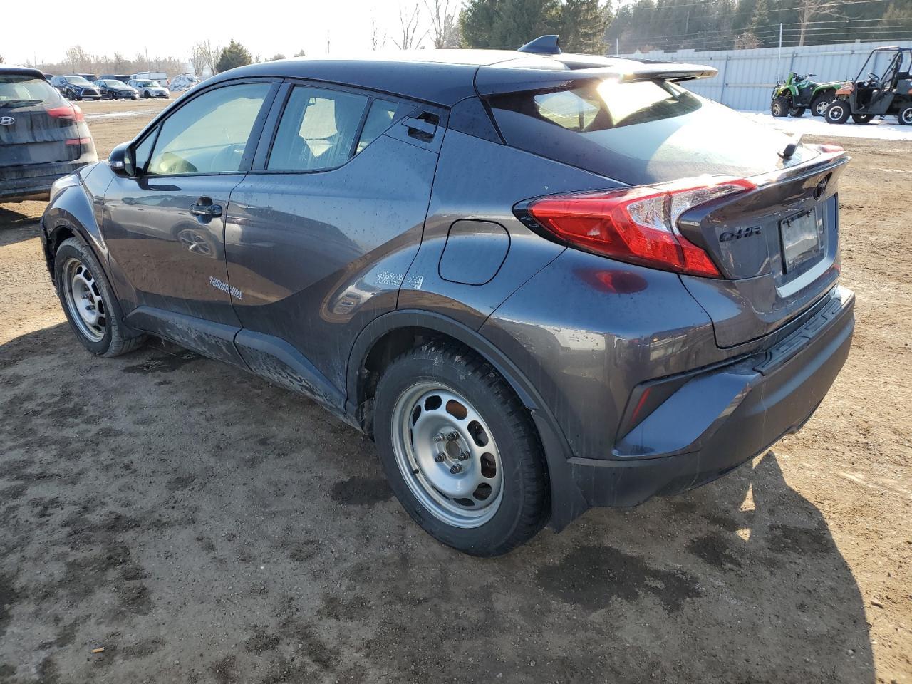 2021 TOYOTA C-HR XLE - Image 2