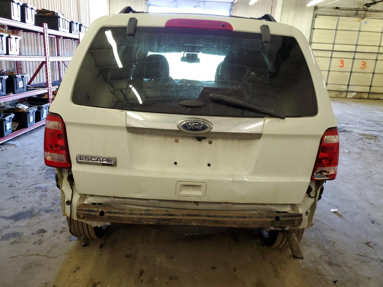2012 FORD ESCAPE LIM - Image 6