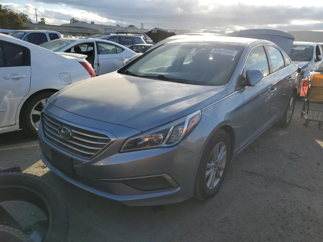 2017 HYUNDAI SONATA SE