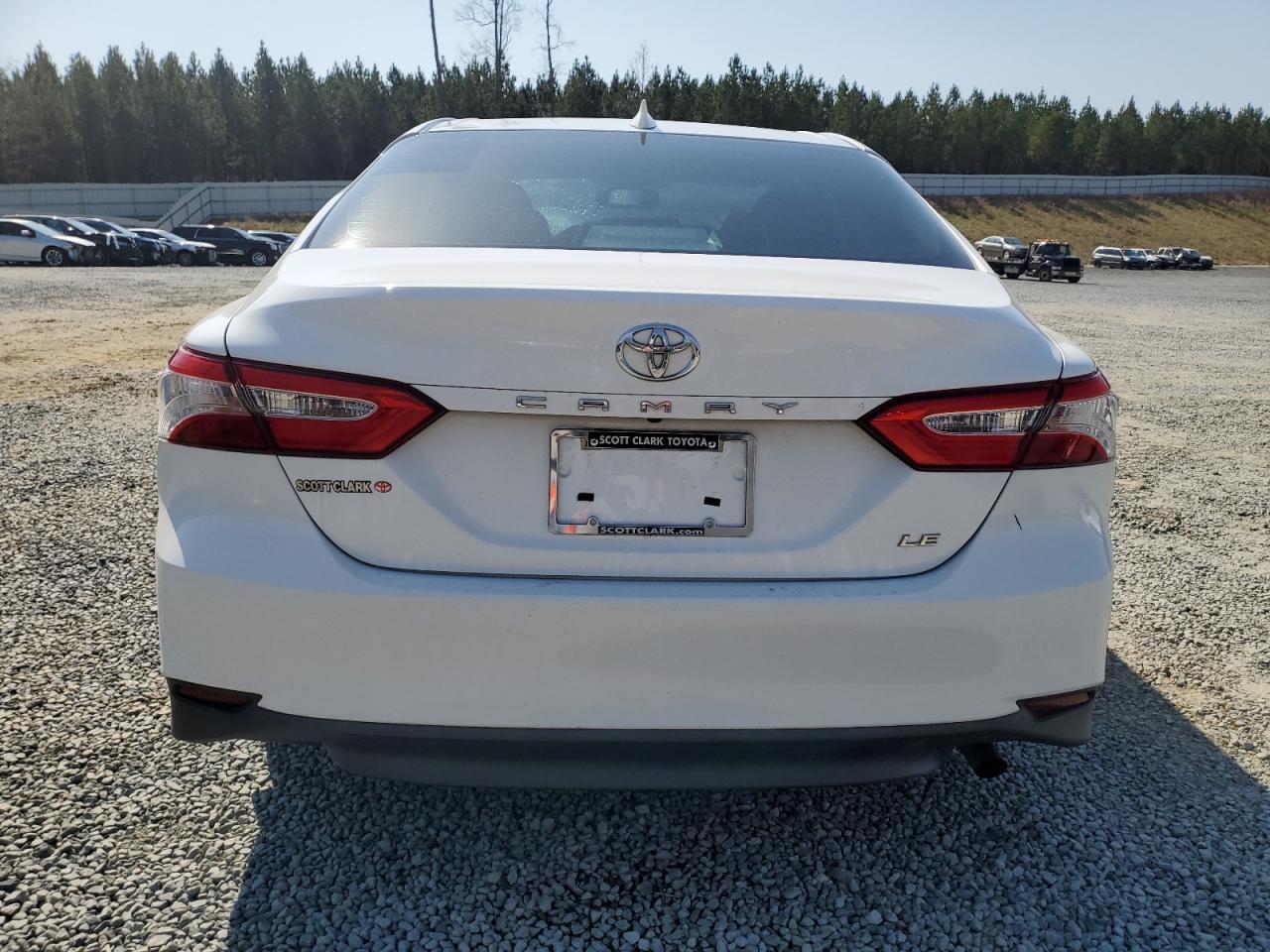 2019 TOYOTA CAMRY L - Image 6