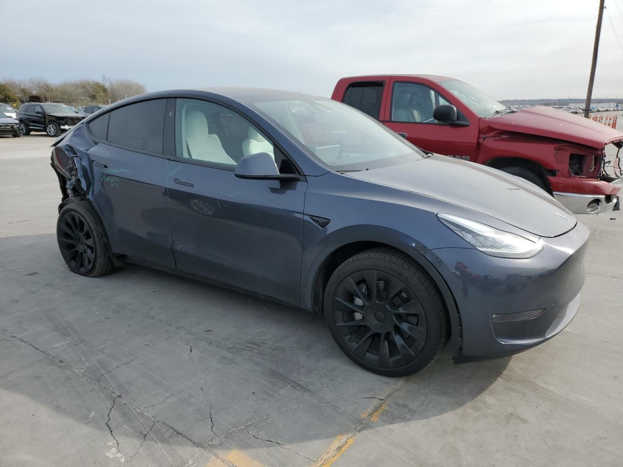 2023 TESLA MODEL Y - Image 4