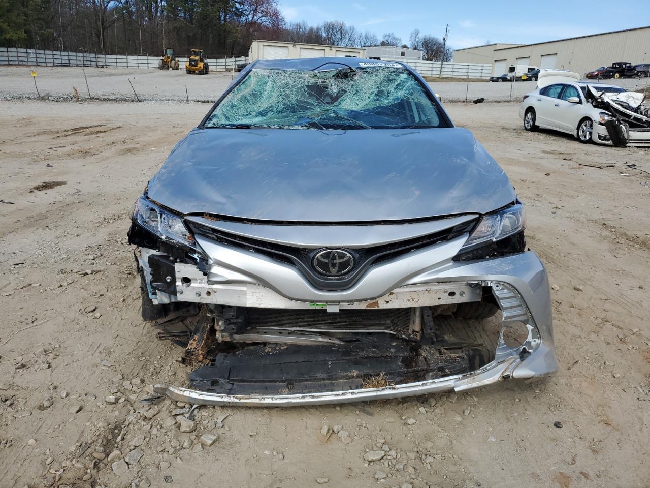 2020 TOYOTA CAMRY LE - Фото 5