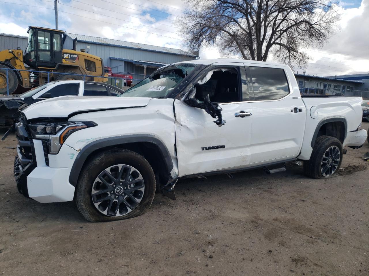 2023 TOYOTA TUNDRA CRE