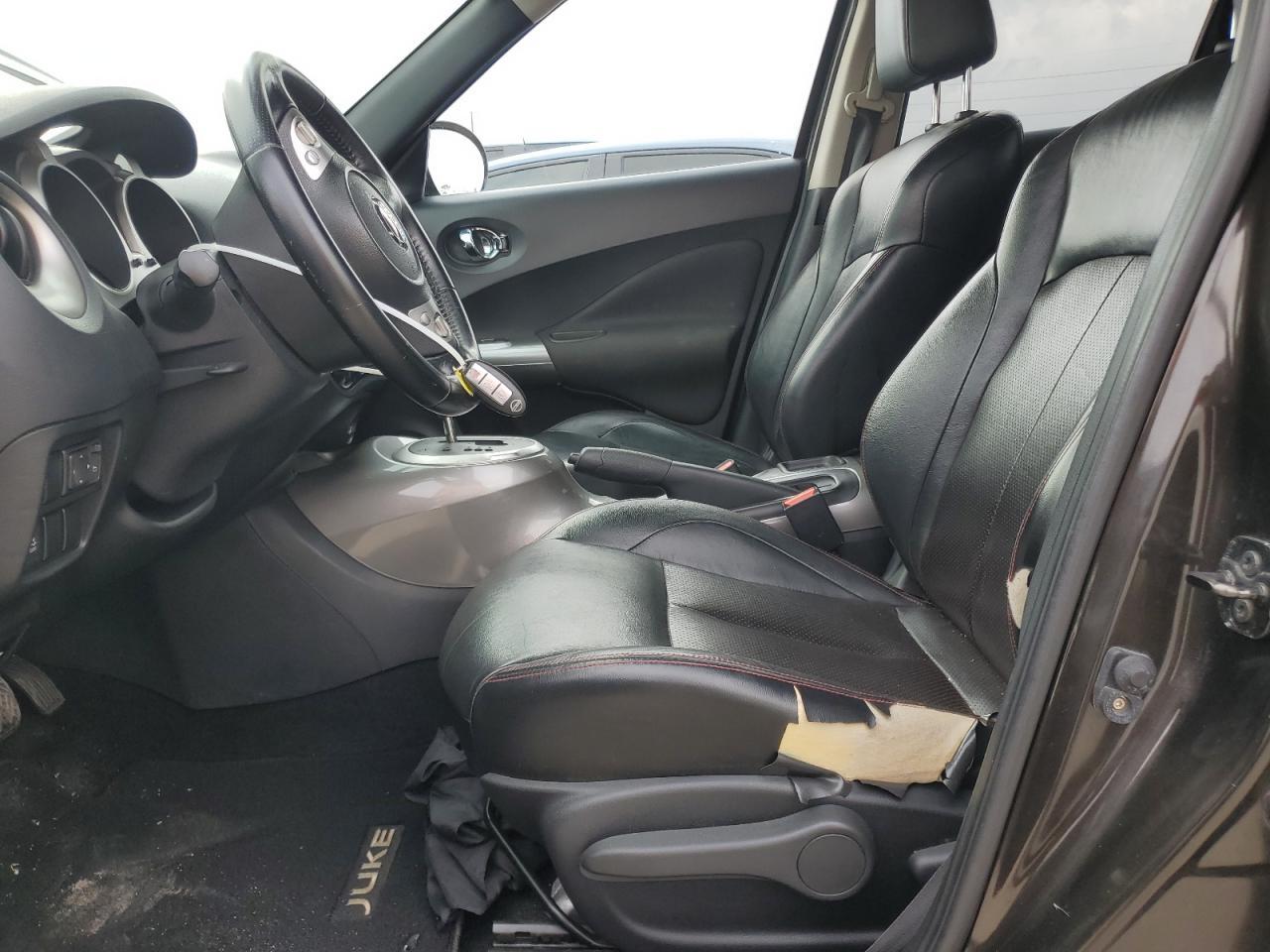 2011 NISSAN JUKE S - Фото 7