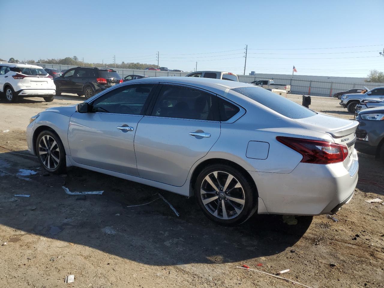 2017 NISSAN ALTIMA 2.5 - Image 2