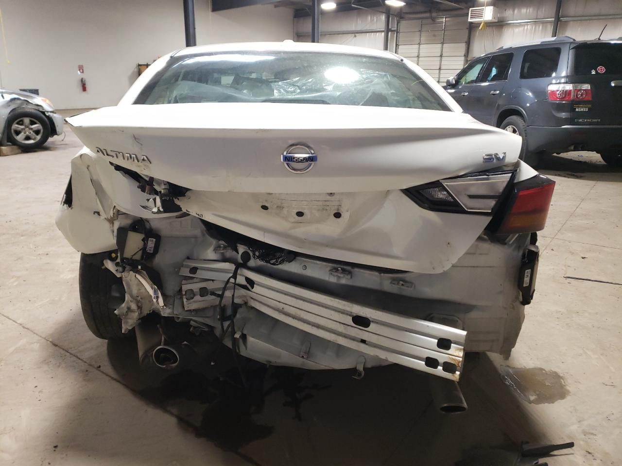 2020 NISSAN ALTIMA SV - Image 6