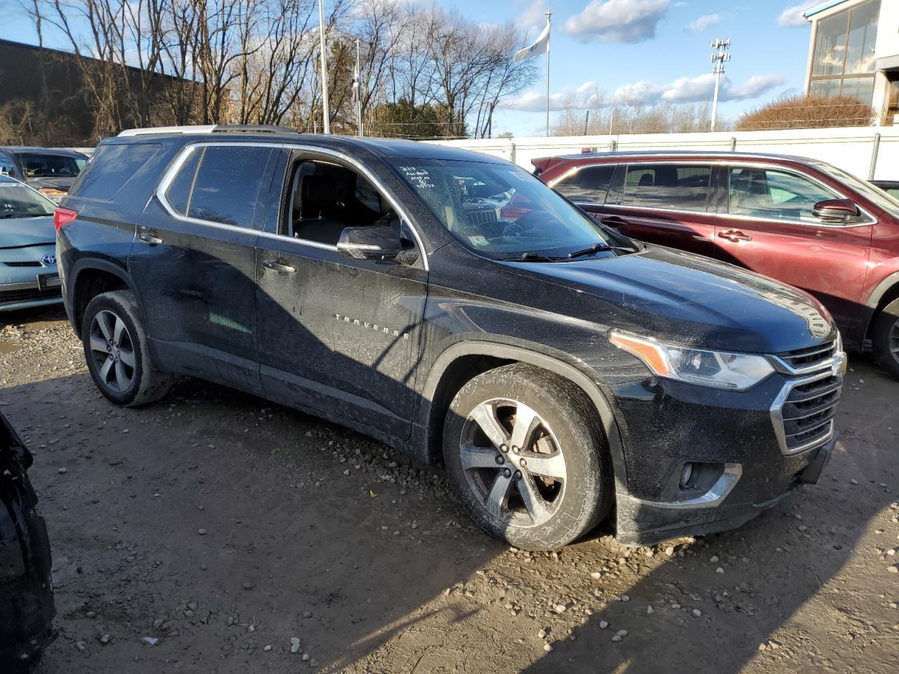 2018 CHEVROLET TRAVERSE L - Image 4